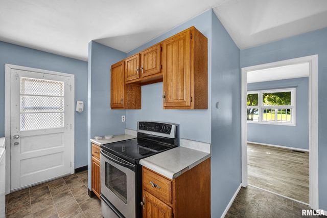 2527 W WESTMINISTER Avenue, Peoria, IL 61604