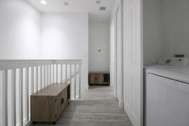 2264 NE 42nd Cir, Homestead, FL 33033