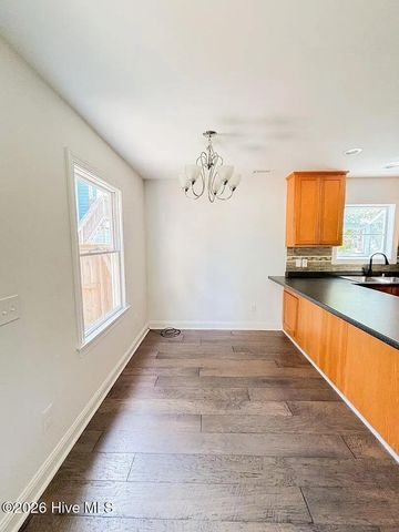 1311 S 41st Street, Wilmington, NC 28403