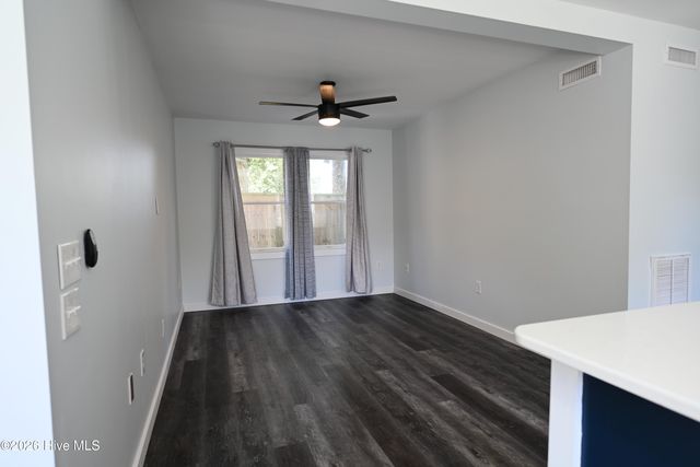 1311 S 41st Street, Wilmington, NC 28403