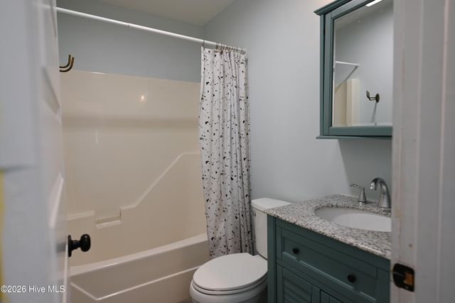 1311 S 41st Street, Wilmington, NC 28403