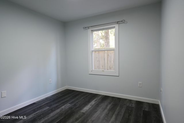 1311 S 41st Street, Wilmington, NC 28403