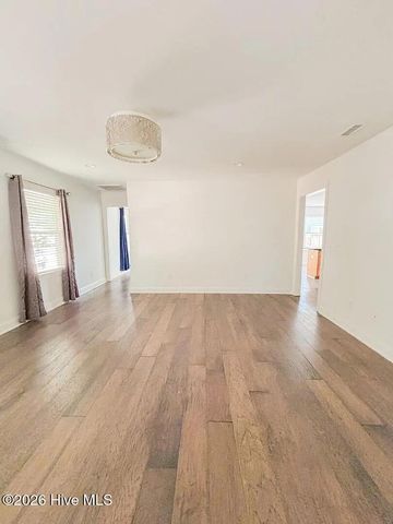 1311 S 41st Street, Wilmington, NC 28403