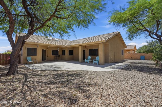 5076 W Wild Burro Spring Drive, Marana, AZ 85658