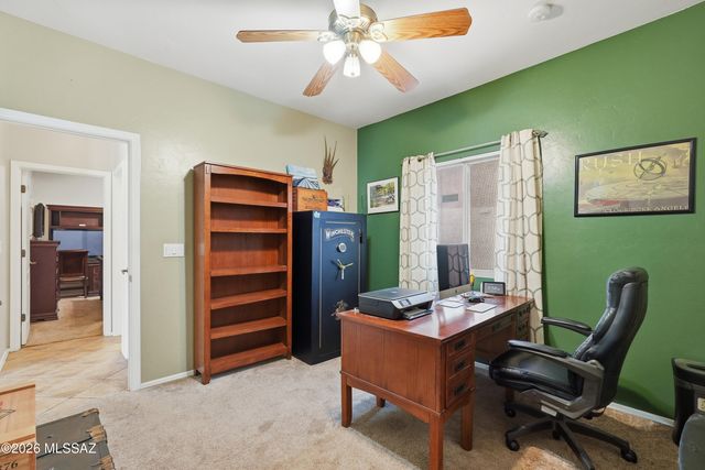 5076 W Wild Burro Spring Drive, Marana, AZ 85658