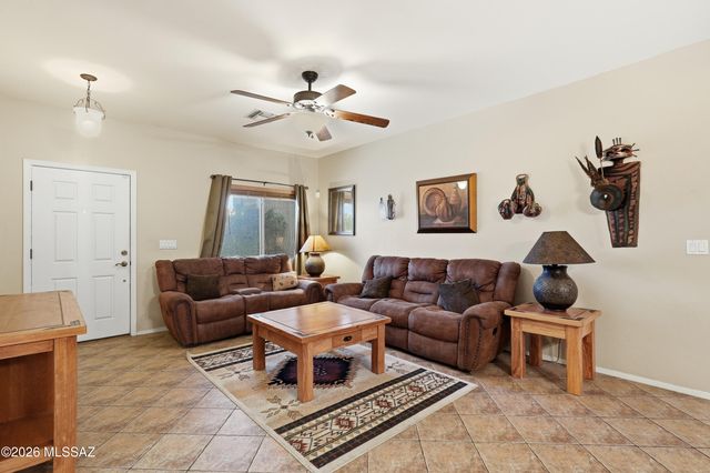 5076 W Wild Burro Spring Drive, Marana, AZ 85658