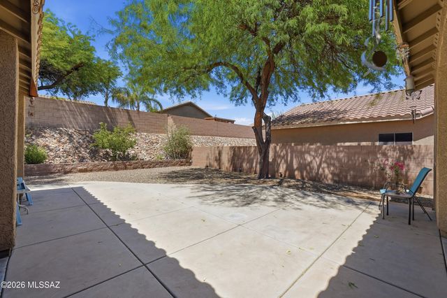 5076 W Wild Burro Spring Drive, Marana, AZ 85658