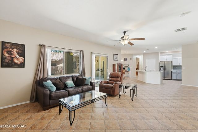 5076 W Wild Burro Spring Drive, Marana, AZ 85658