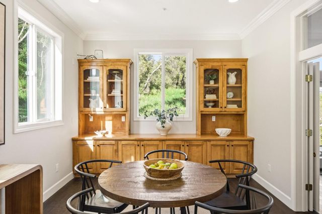 18400 Lakeview Court, Los Gatos, CA 95033