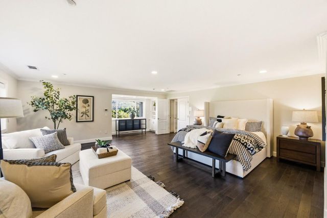 18400 Lakeview Court, Los Gatos, CA 95033