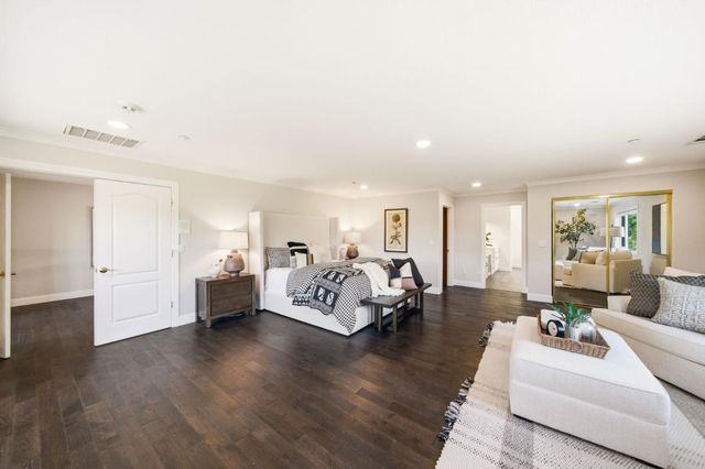 18400 Lakeview Court, Los Gatos, CA 95033