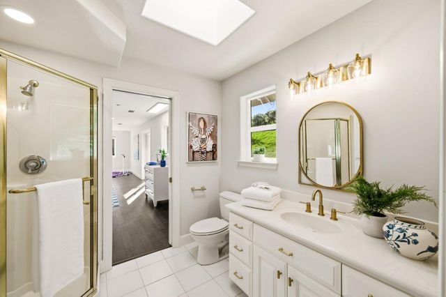 18400 Lakeview Court, Los Gatos, CA 95033