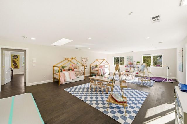 18400 Lakeview Court, Los Gatos, CA 95033