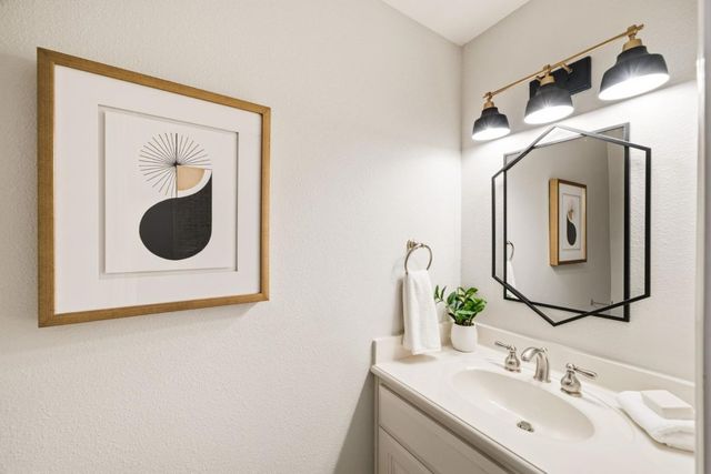 18400 Lakeview Court, Los Gatos, CA 95033