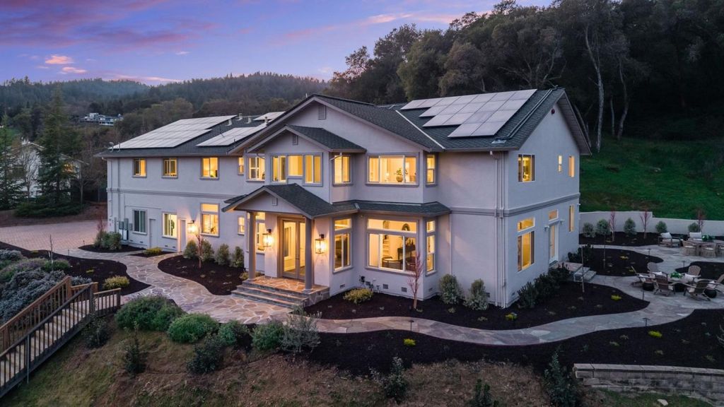 18400 Lakeview Court, Los Gatos, CA 95033