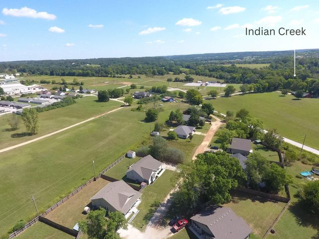 123 Park Valley Court, Anderson, MO 64831