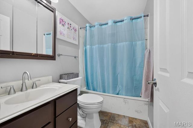 11540 Burgess Avenue, Bridgeton, MO 63044