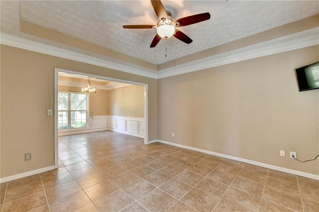 398 Beech Hollow Trail, Loganville, GA 30052
