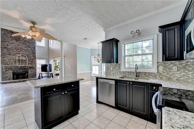 398 Beech Hollow Trail, Loganville, GA 30052