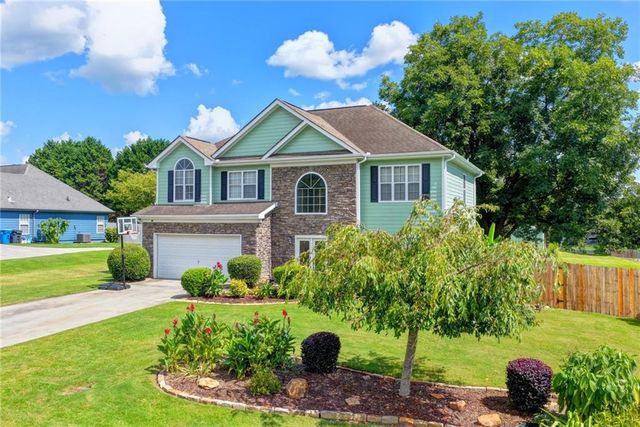 398 Beech Hollow Trail, Loganville, GA 30052