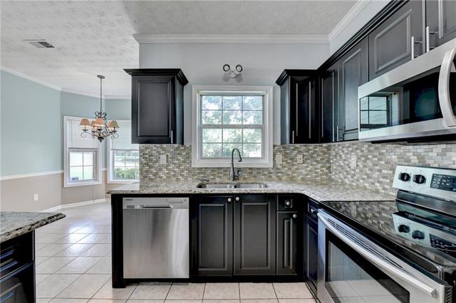 398 Beech Hollow Trail, Loganville, GA 30052