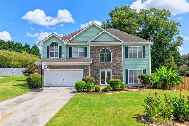 398 Beech Hollow Trail, Loganville, GA 30052