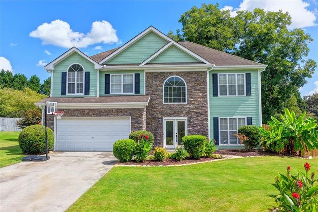 398 Beech Hollow Trail, Loganville, GA 30052