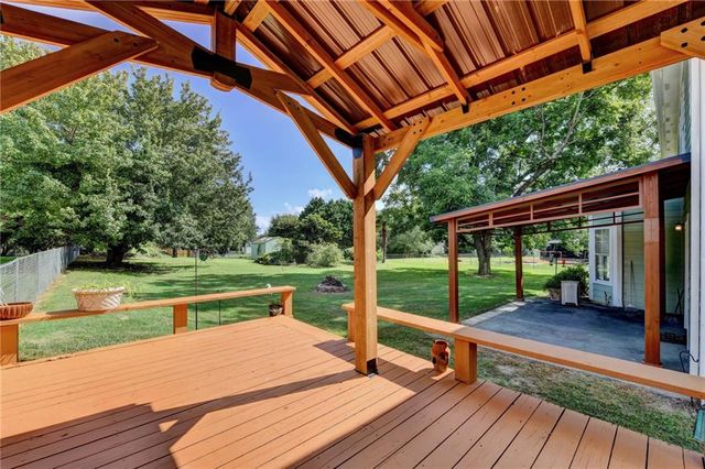 398 Beech Hollow Trail, Loganville, GA 30052