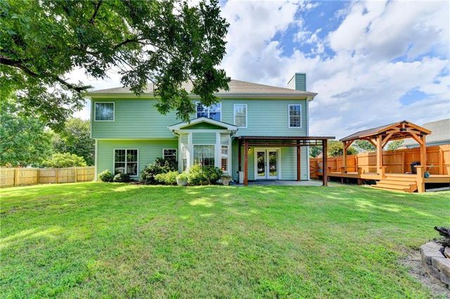 398 Beech Hollow Trail, Loganville, GA 30052