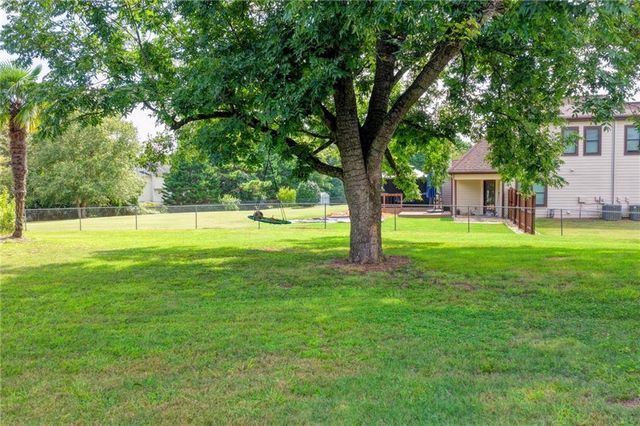398 Beech Hollow Trail, Loganville, GA 30052