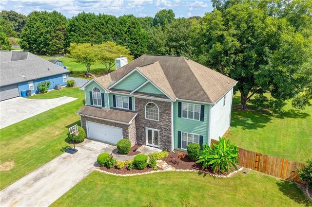 398 Beech Hollow Trail, Loganville, GA 30052