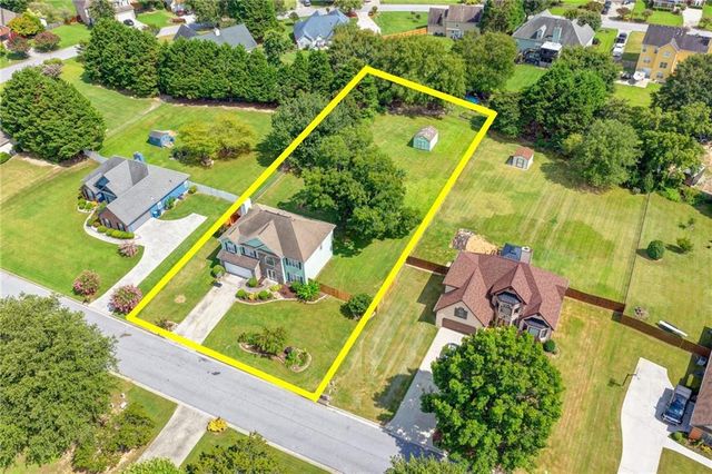 398 Beech Hollow Trail, Loganville, GA 30052
