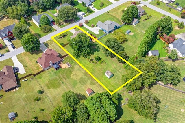 398 Beech Hollow Trail, Loganville, GA 30052
