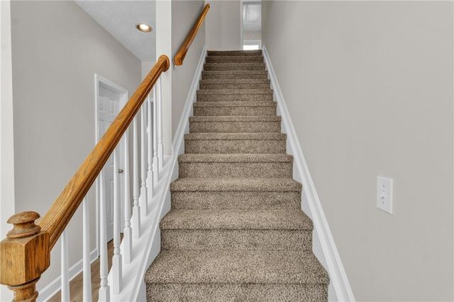 4271 Glenlake Drive NW, Kennesaw, GA 30144