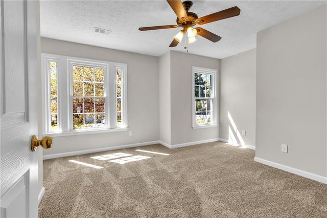 4271 Glenlake Drive NW, Kennesaw, GA 30144