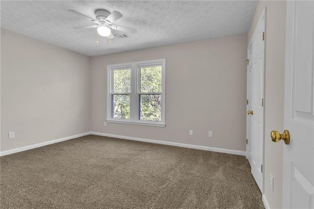 4271 Glenlake Drive NW, Kennesaw, GA 30144