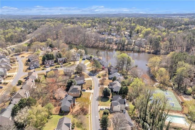 4271 Glenlake Drive NW, Kennesaw, GA 30144