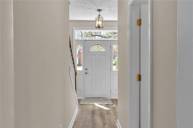 4271 Glenlake Drive NW, Kennesaw, GA 30144