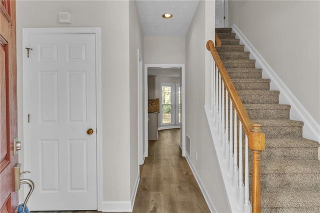 4271 Glenlake Drive NW, Kennesaw, GA 30144