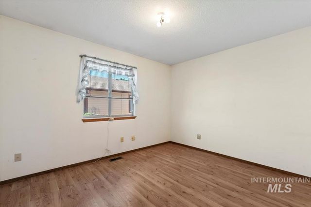1100 Burnett Street 254, Nampa, ID 83651
