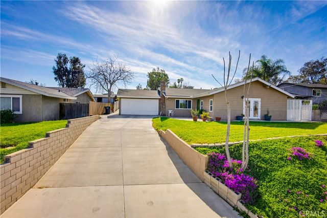 1090 4th, Norco, CA 92860