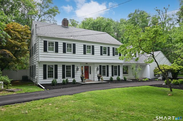 4A Maplecrest Drive, Danbury, CT 06811