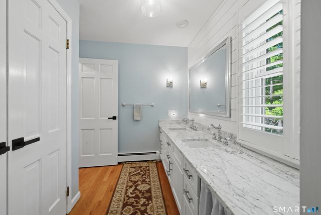 4A Maplecrest Drive, Danbury, CT 06811