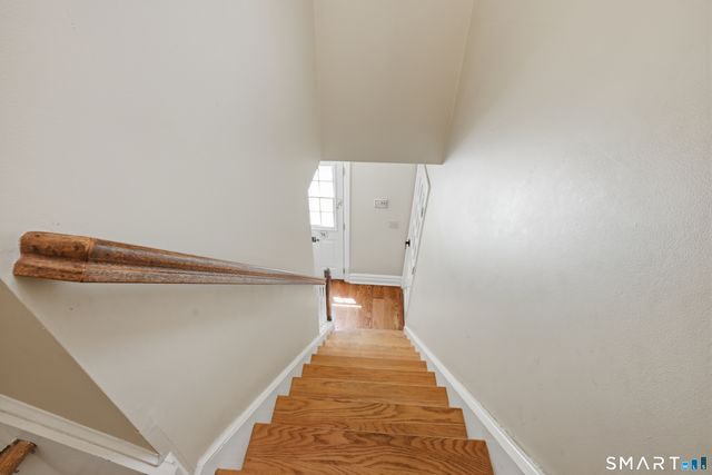 4A Maplecrest Drive, Danbury, CT 06811
