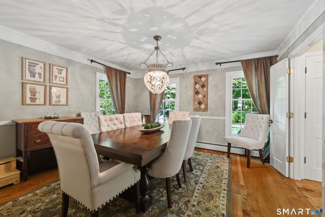 4A Maplecrest Drive, Danbury, CT 06811