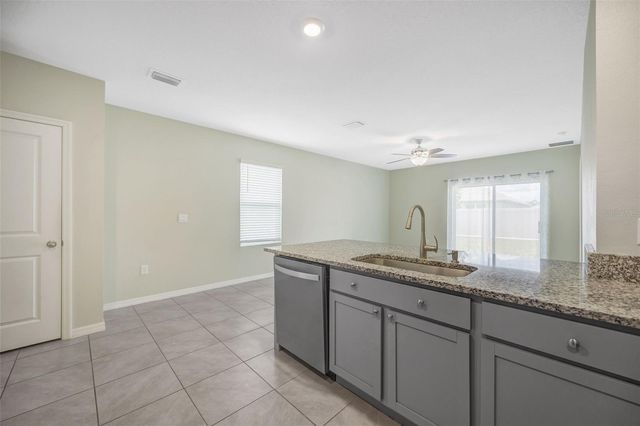 33801 JASMINE STAR LOOP, Wesley Chapel, FL 33543