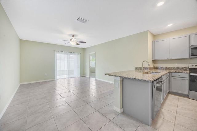 33801 JASMINE STAR LOOP, Wesley Chapel, FL 33543