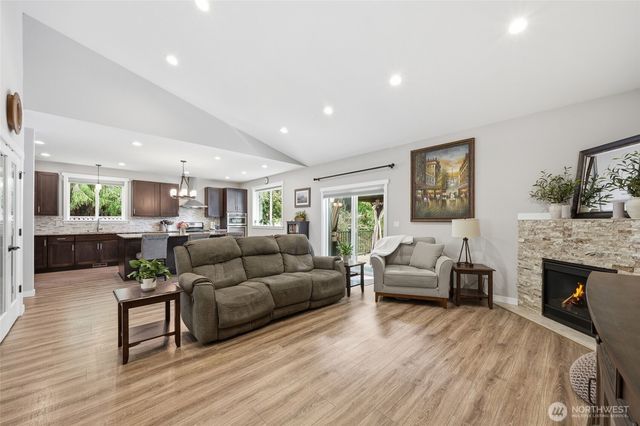 7619 Fir Tree Lane, Lake Stevens, WA 98258