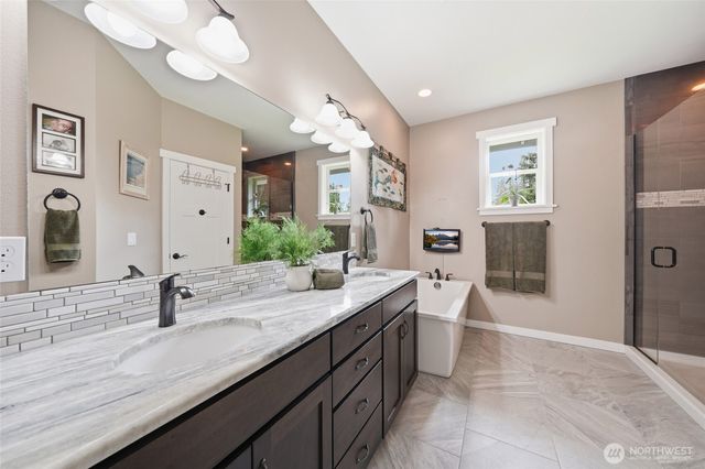 7619 Fir Tree Lane, Lake Stevens, WA 98258