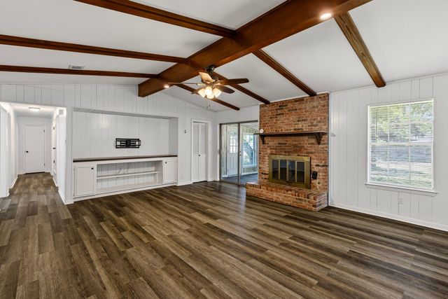 148 Royal Lane, Commerce, TX 75428